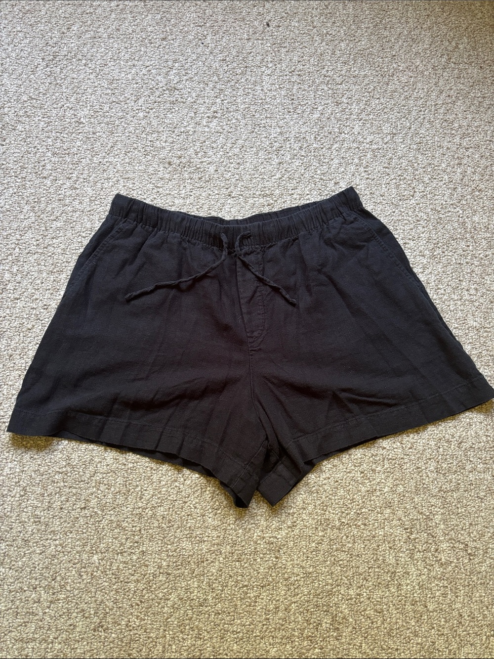 GAP Black High-Waist Drawstring Women's Shorts